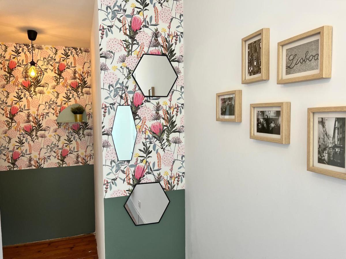 La Maison Des Amis Nuits Exteriér fotografie